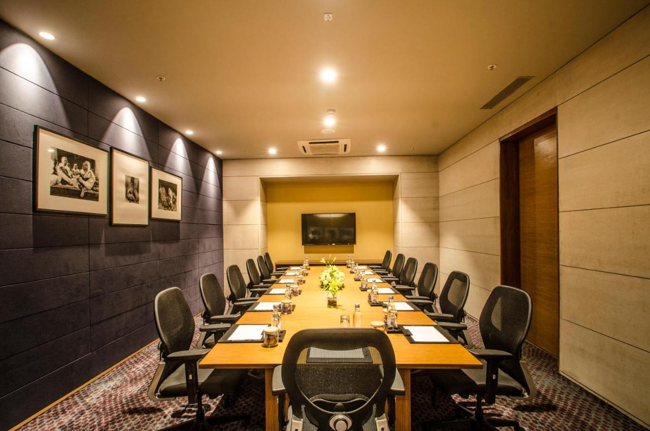Altair - A Boutique Hotel Calcutta Extérieur photo